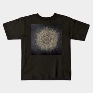 Sparkling golden dark blue mandala star Kids T-Shirt